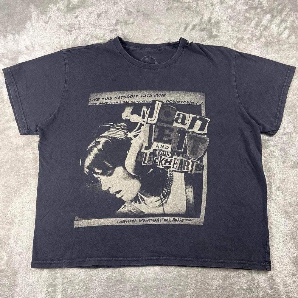 Joan Jett And The Blackhearts Lee T-Shirt Medium Black Graphic Distressed
